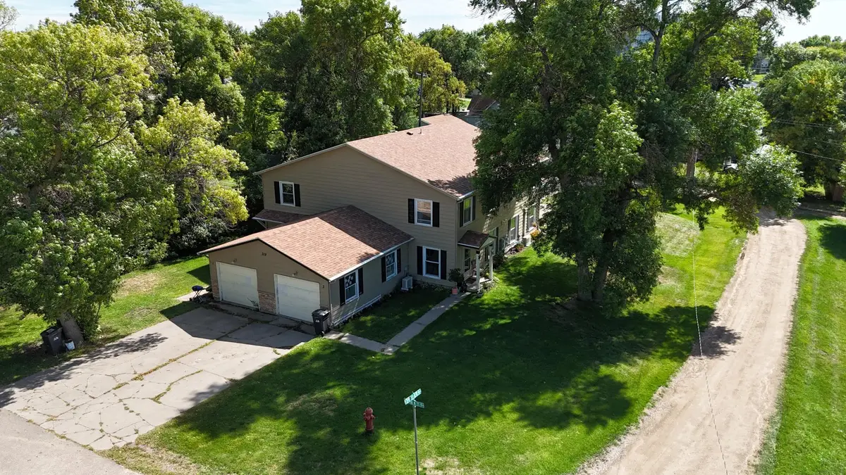 319 1st Avenue Nw, Rothsay, MN 56579 - #1