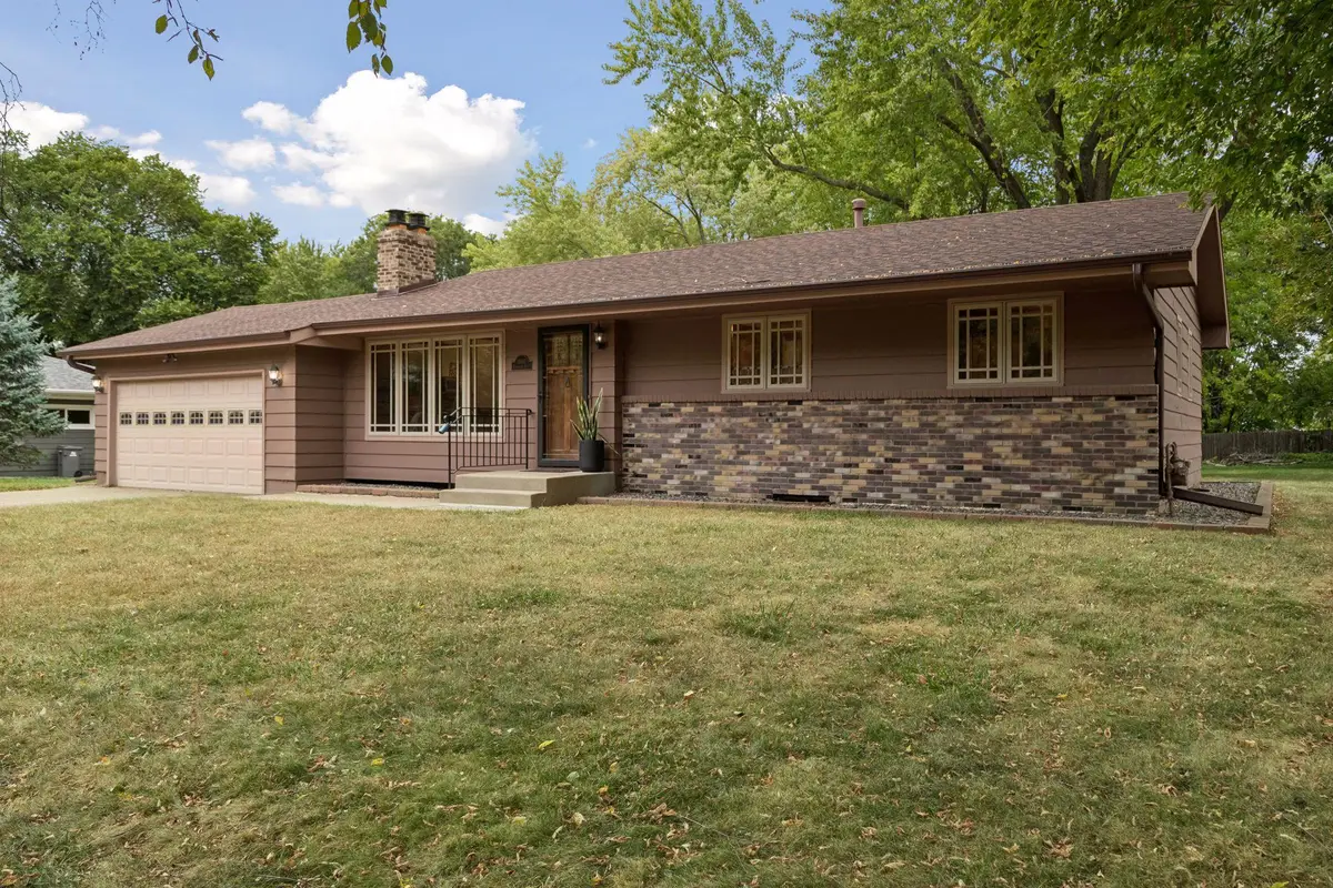 18910 Harrogate Drive, Eden Prairie, MN 55346 - #1