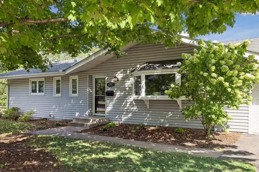 2301 Flag Avenue S, Saint Louis Park, MN 55426 - #3