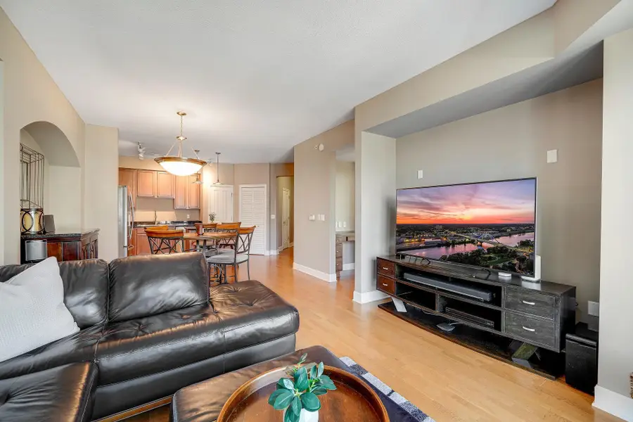 500 E Grant Street #709, Minneapolis, MN 55404 - #3