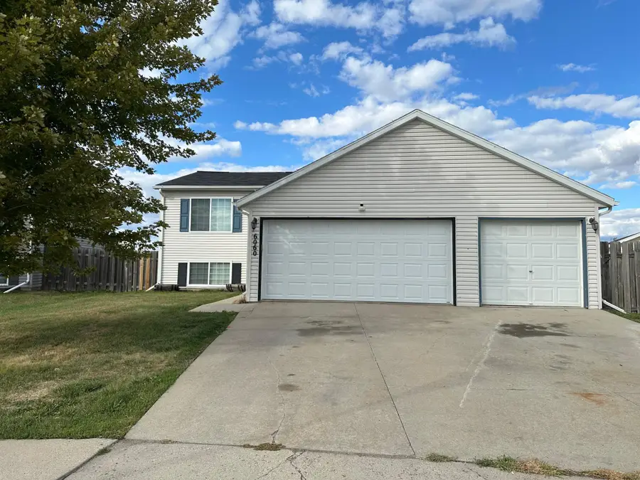 6060 Bennett Court S, Fargo, ND 58104 - #2