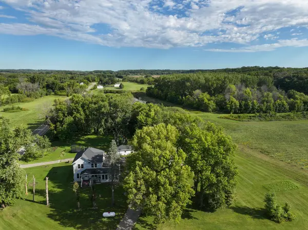 4895 NW 21st Avenue, Medford, MN 55049