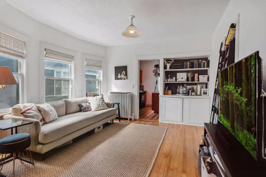 50 Arthur Avenue Se, Minneapolis, MN 55414 - #3