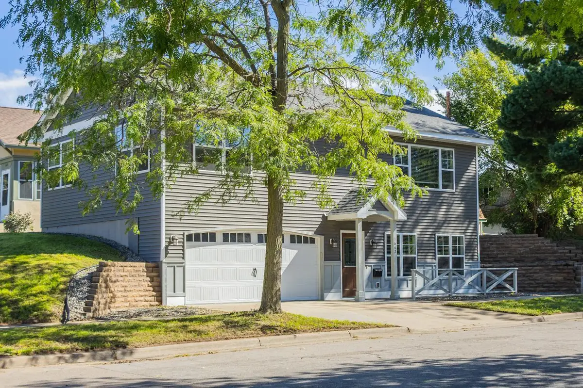 1662 Minnehaha Avenue E, Saint Paul, MN 55106 - #1