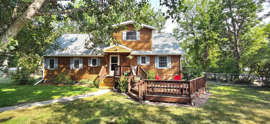 1002 9th Avenue, International Falls, MN 56649 - #2