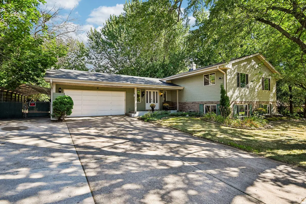 767 Eldridge Avenue E, Maplewood, MN 55117 - #1