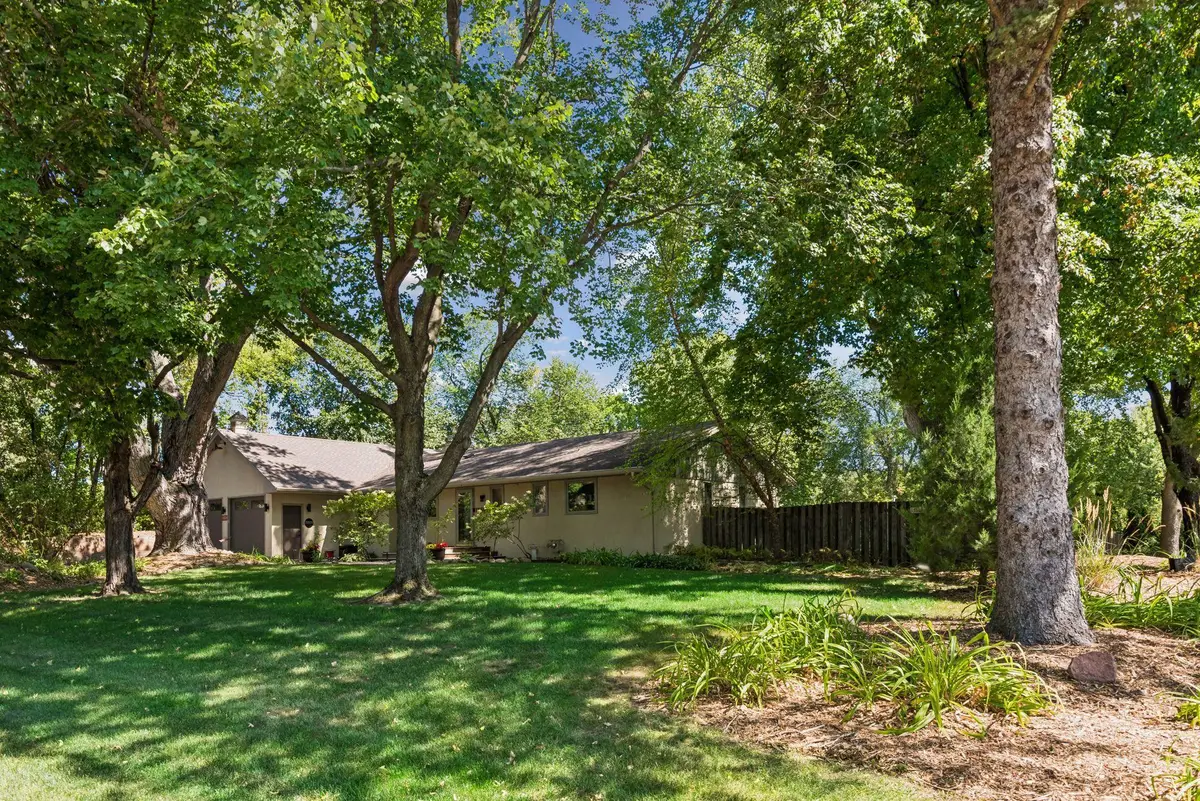 15509 Holdridge Road E, Wayzata, MN 55391 - #1