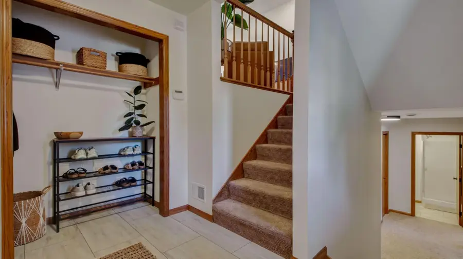 3309 S Pointe Court, Eau Claire, WI 54701 - #2