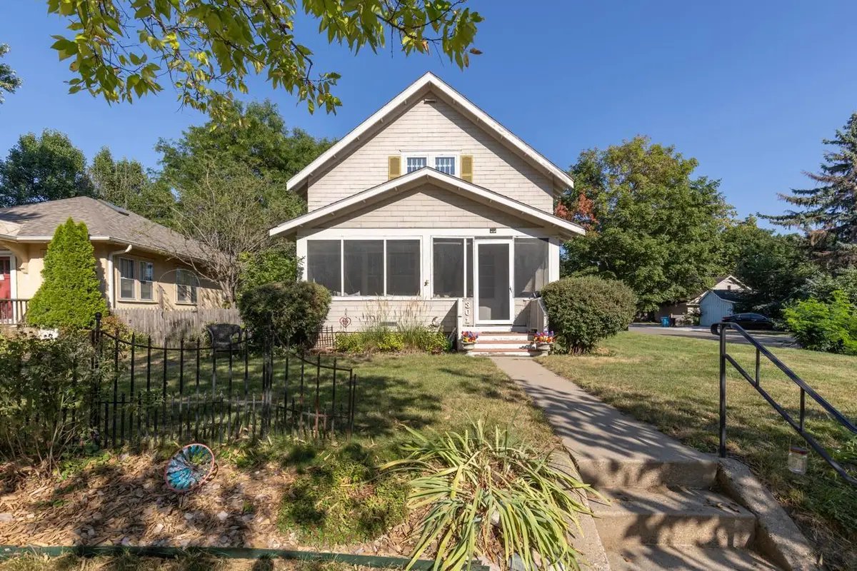 301 8th Avenue N, Hopkins, MN 55343 - #1