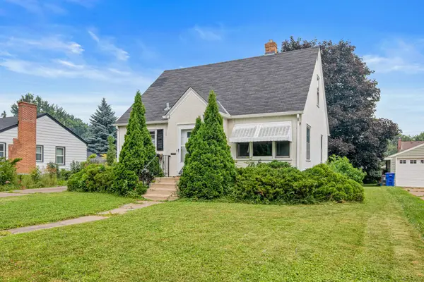 1394 Mackubin Street, Saint Paul, MN 55117