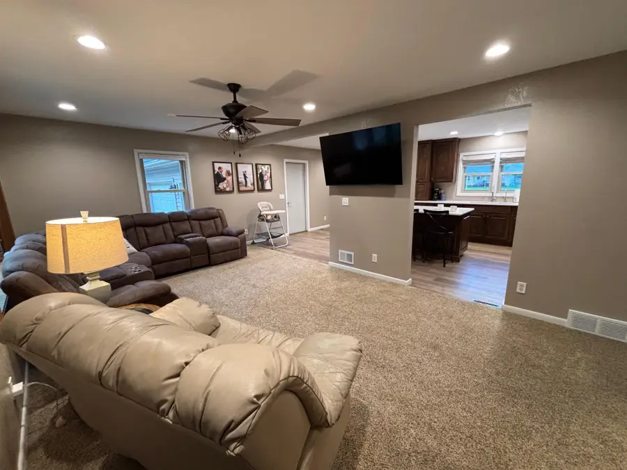 3042 Pine Avenue, Slayton, MN 56172 - #2