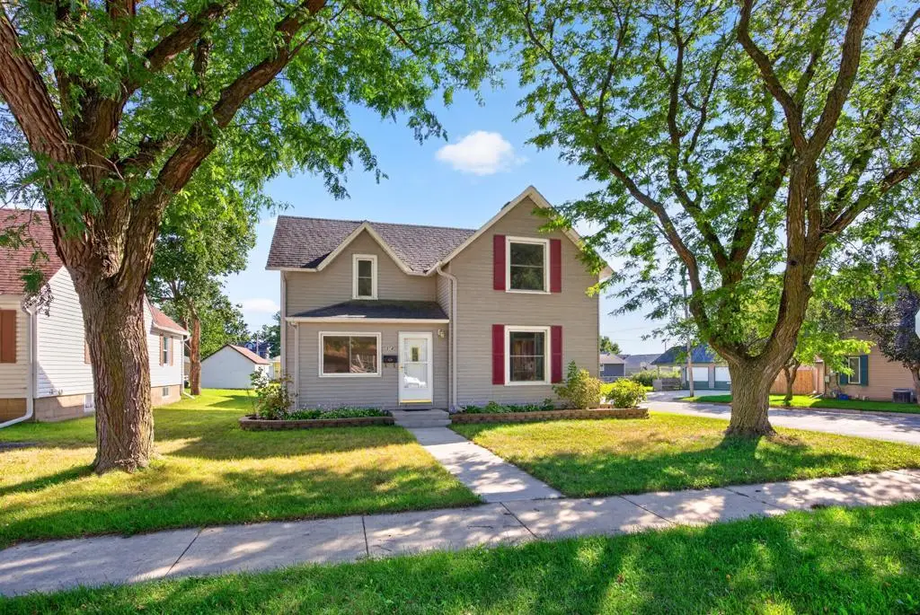 314 2nd Street Sw, Stewartville, MN 55976 - #1