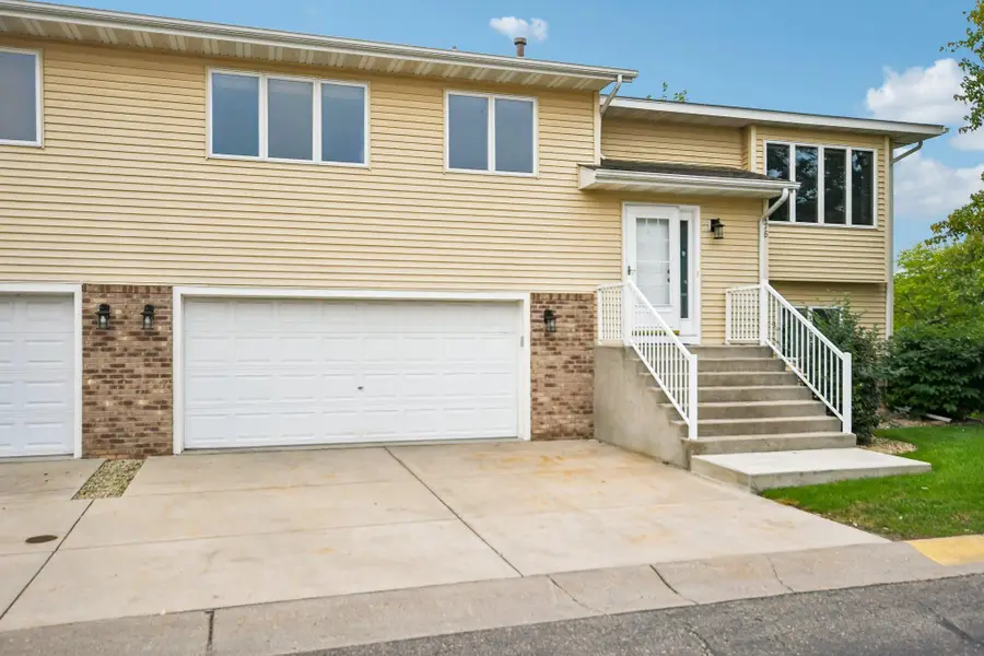 178 Sieben Crest Lane, Hastings, MN 55033 - #2