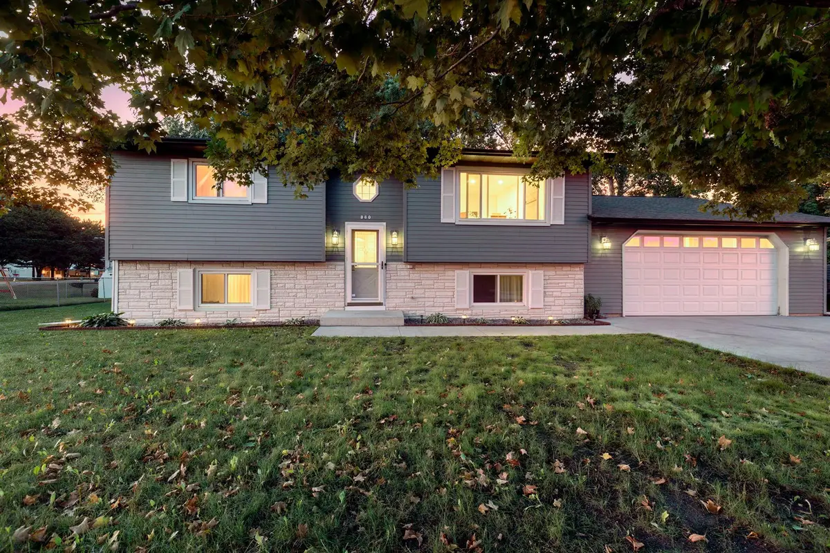 880 5th Street N, Dassel, MN 55325 - #1