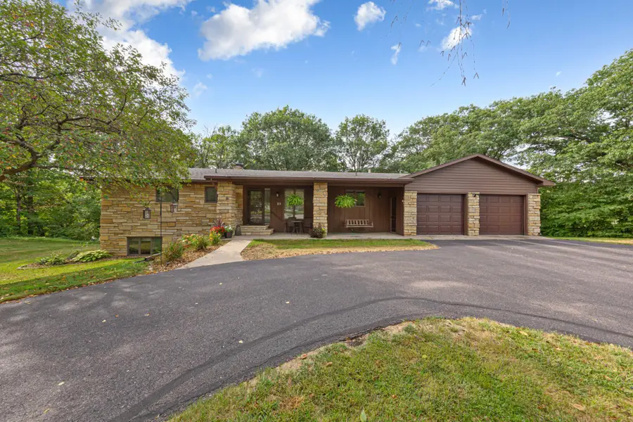 23 Holiday Court, North Mankato, MN 56003 - #2