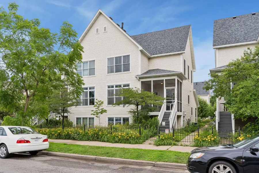 724 E 25th Street, Minneapolis, MN 55404 - #3