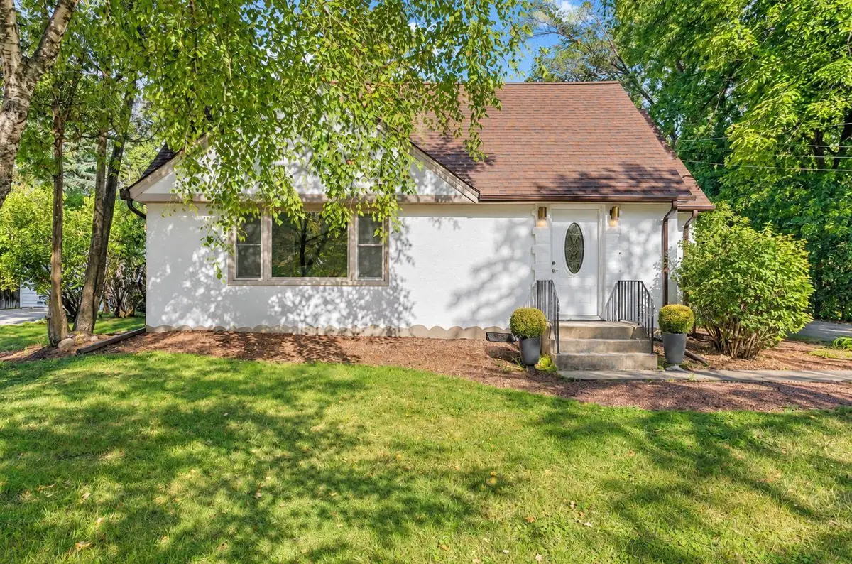 2911 Troseth Road, Roseville, MN 55113 - #1