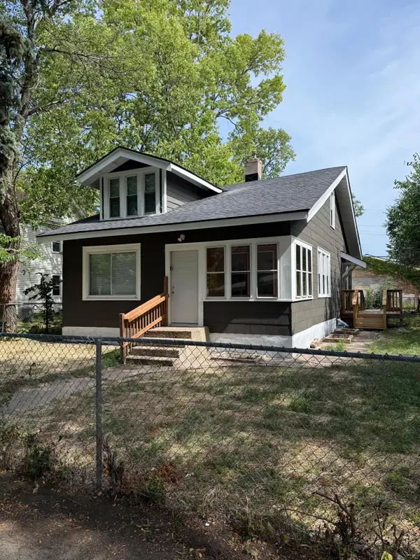 2439 15th Avenue S, Minneapolis, MN 55404