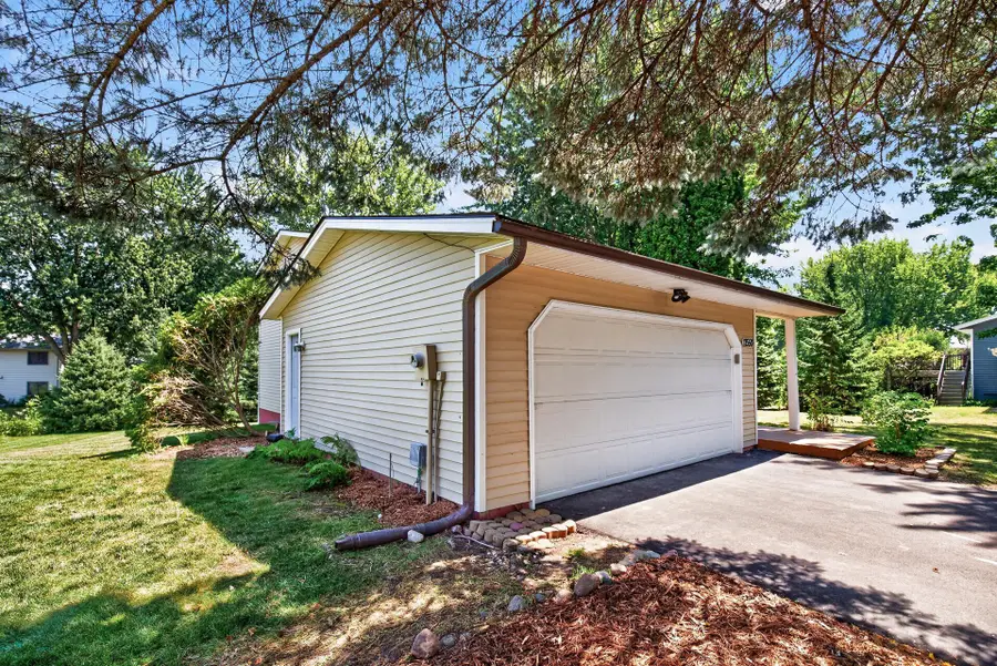 17550 Illinois Court, Lakeville, MN 55044 - #3