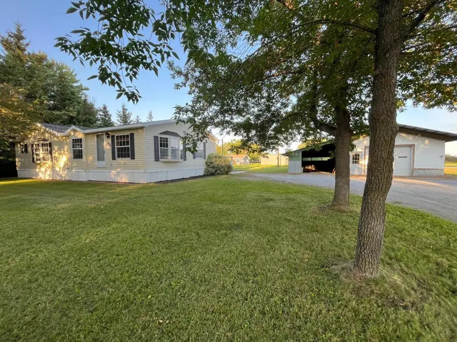 314 6th Avenue Se, Baudette, MN 56623 - #3
