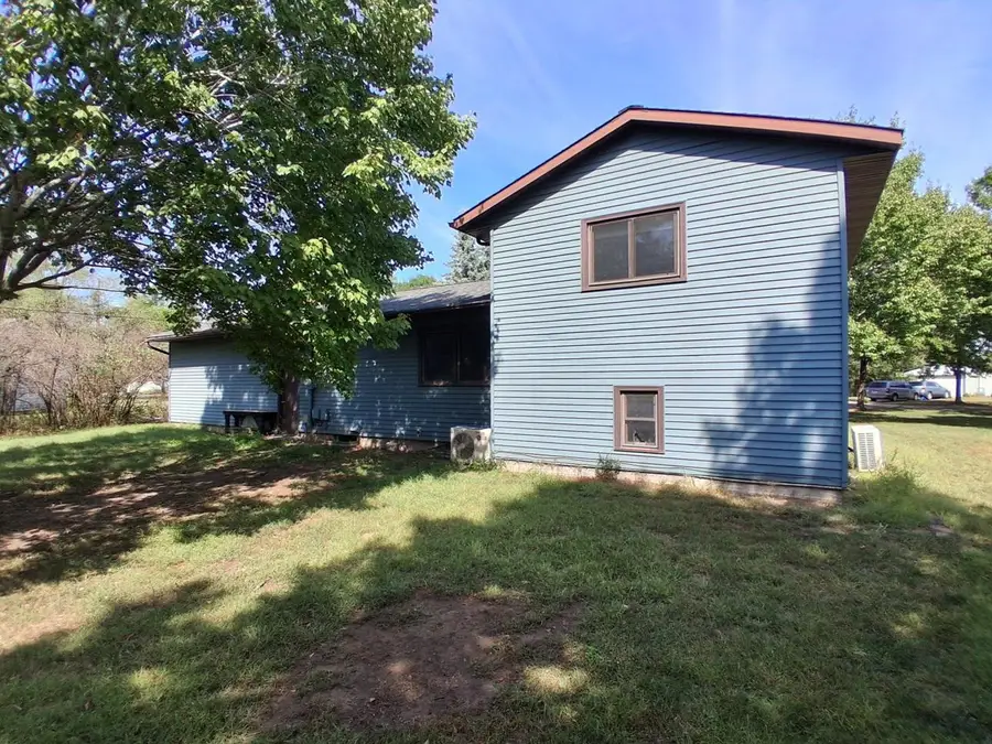 831 Cumming Lane, Saint Cloud, MN 56301 - #2