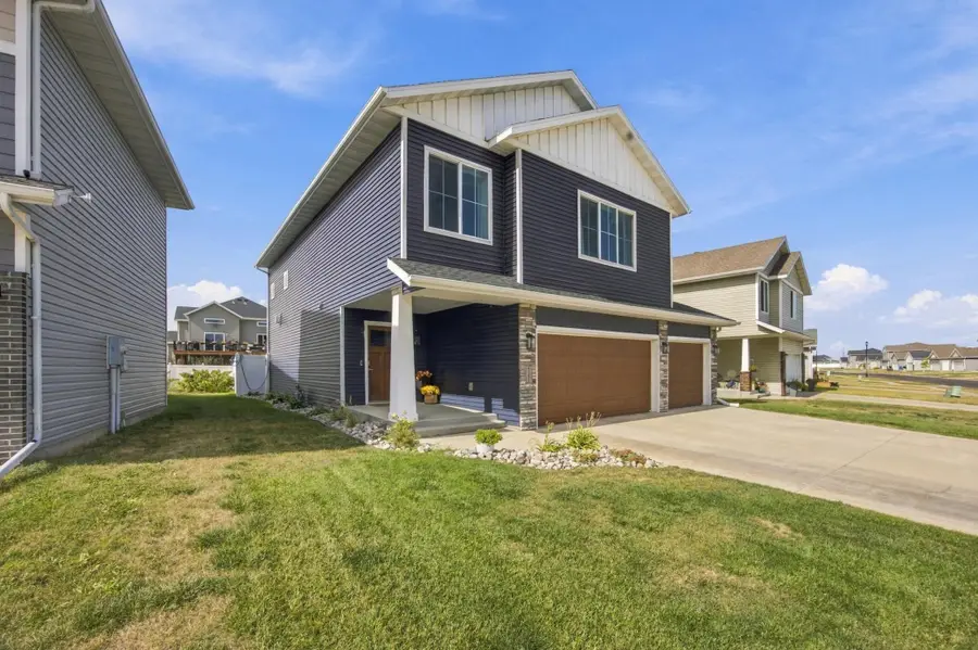 6183 58th Street S, Fargo, ND 58104 - #2