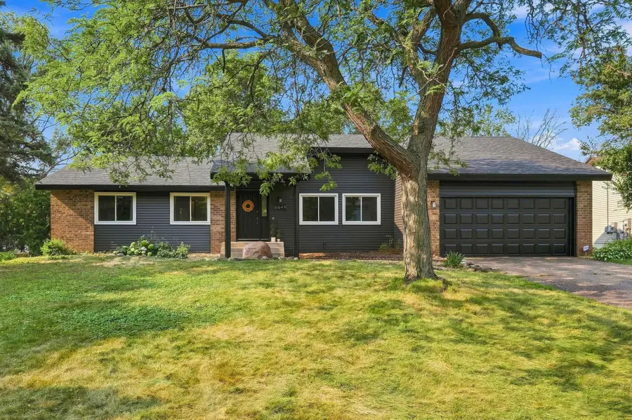 6649 Buckingham Road, Woodbury, MN 55125 - #2