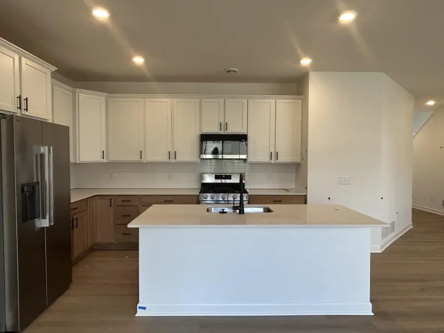 2307 Williams Street, Shakopee, MN 55379 - #2