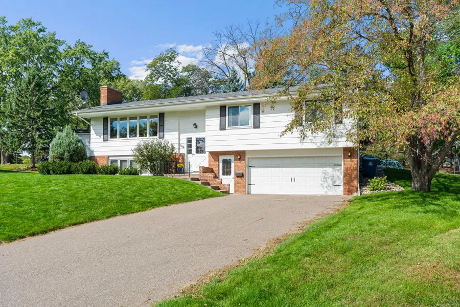 10024 Johnson Circle, Bloomington, MN 55437 - #2