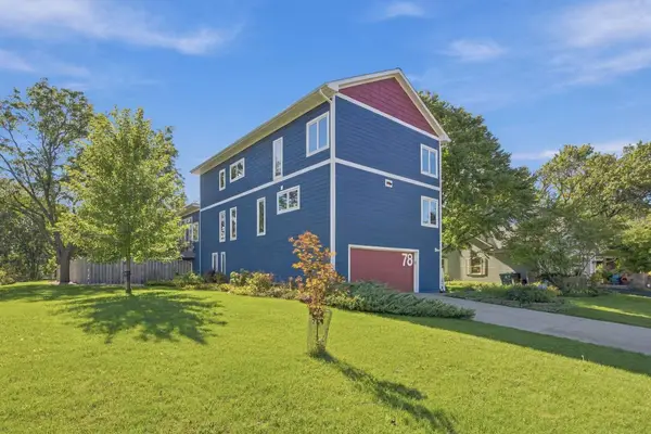 78 Bridgewater Drive, Vadnais Heights, MN 55127
