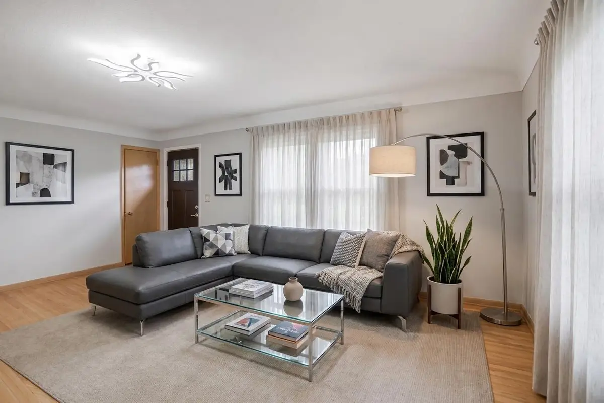 1273 Juno Avenue, Saint Paul, MN 55116 - #1