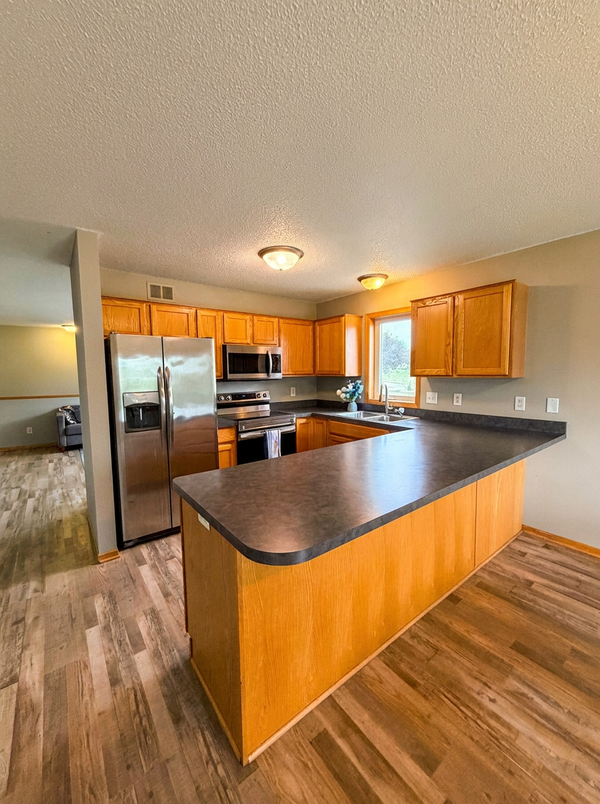 345 Sunfish Lane, Winsted, MN 55395