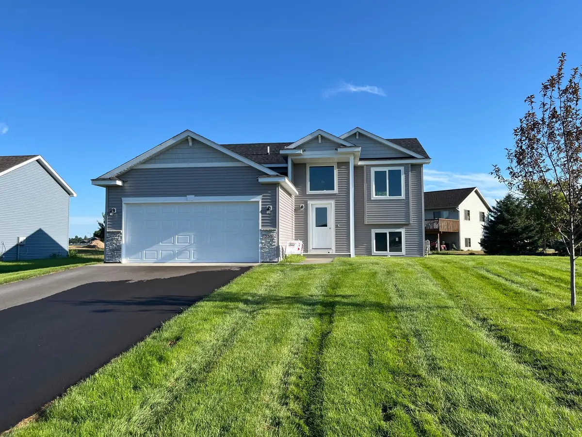 855 3rd Avenue Sw, Rice, MN 56367 - #1