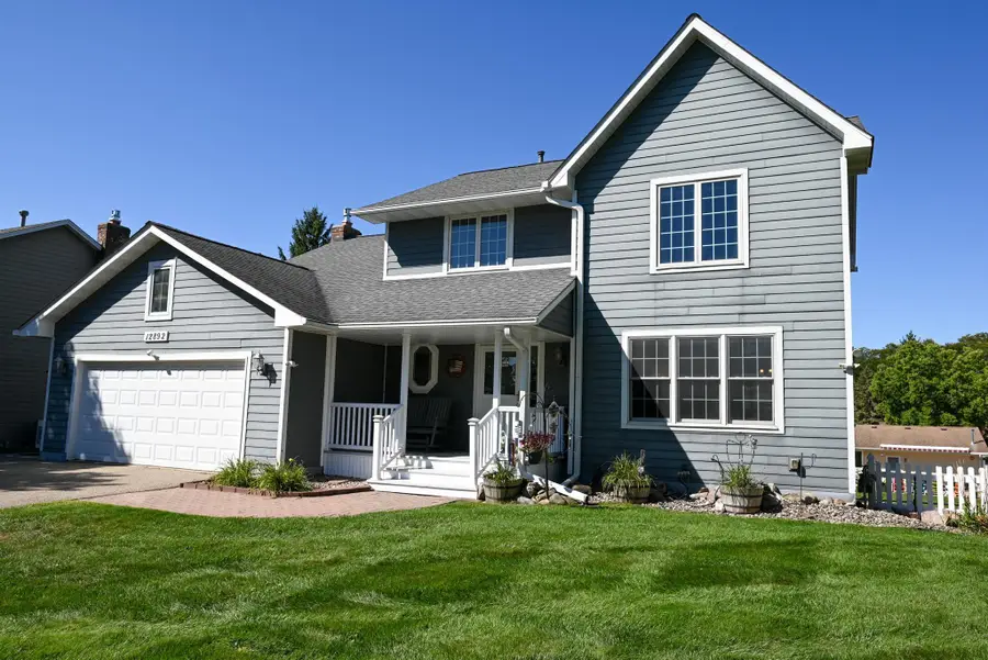 12892 Essex Way, Apple Valley, MN 55124 - #2