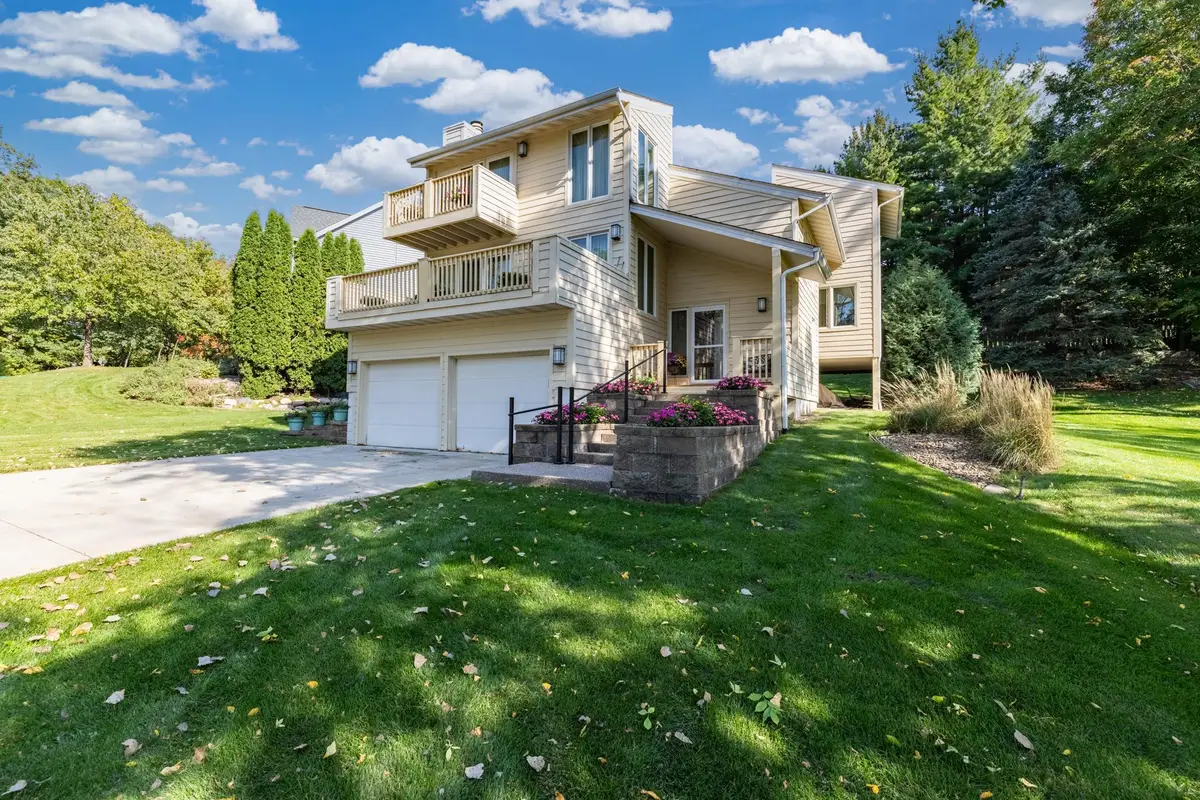9409 Yukon Avenue S, Bloomington, MN 55438 - #1
