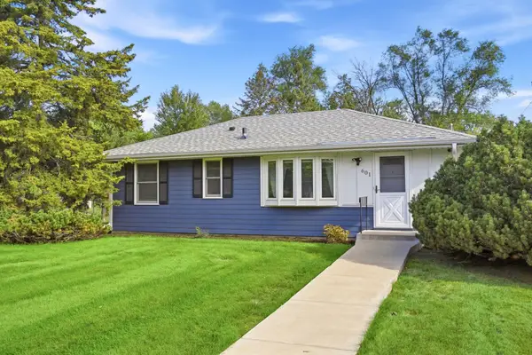 601 114th Avenue Nw, Coon Rapids, MN 55448