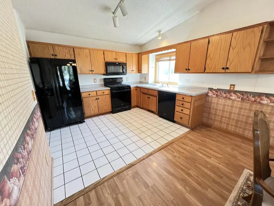 1508 Thistle Lane, Shakopee, MN 55379 - #2