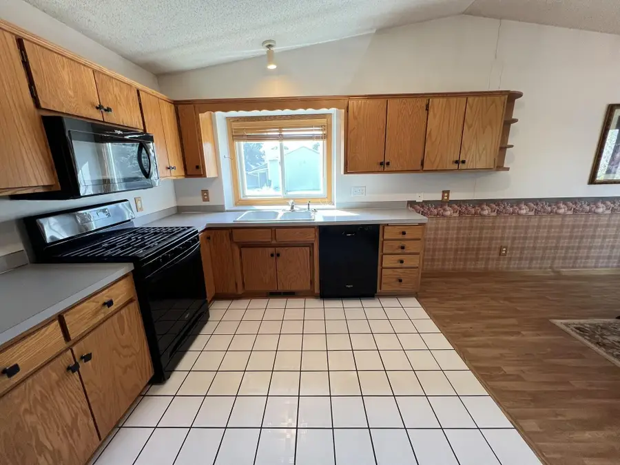 1508 Thistle Lane, Shakopee, MN 55379 - #3