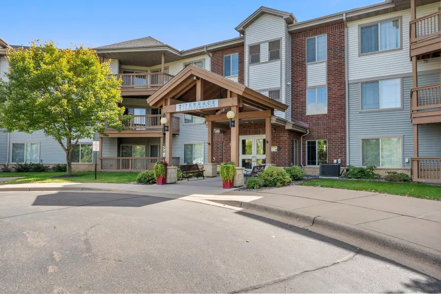 2155 6th Lane Se #204, Cambridge, MN 55008 - #3