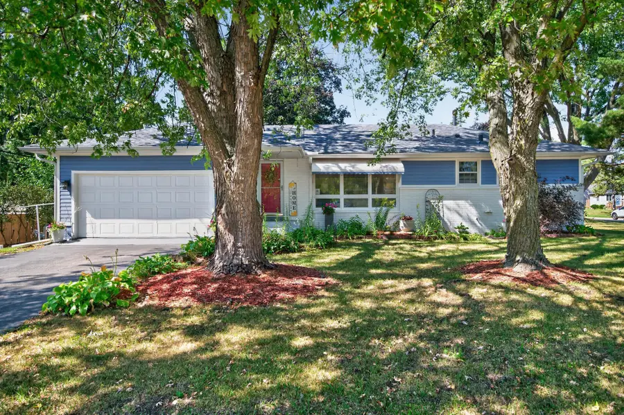 3715 Douglas Drive N, Crystal, MN 55422 - #2