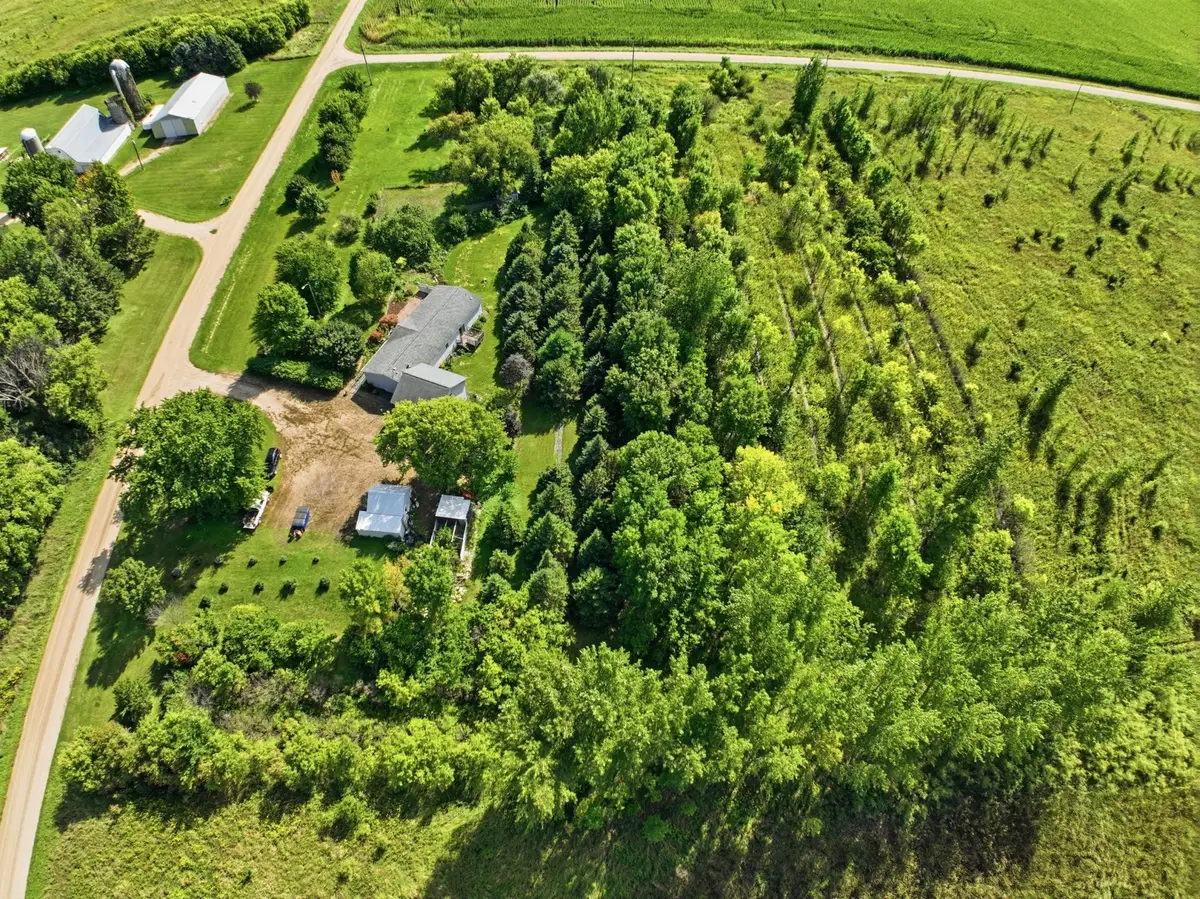 990 180th Avenue Se, Kerkhoven, MN 56252 - #1