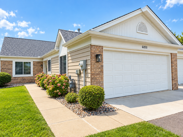 6850 Jenny Lane, Woodbury, MN 55125 - #1