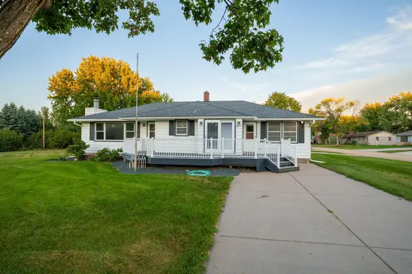327 Pine Street, Vermillion, MN 55085