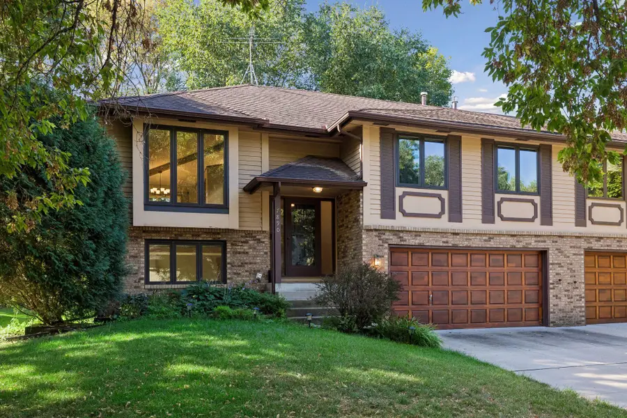 7890 Upper 139th Court, Apple Valley, MN 55124 - #2