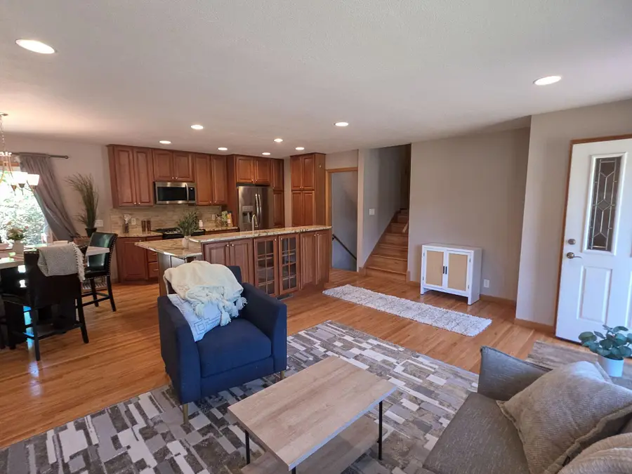 5033 Overlook Drive, Bloomington, MN 55437 - #3