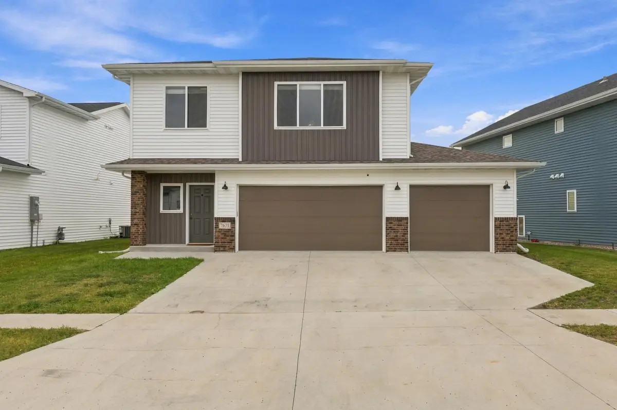 7671 Cub Creek Way, Horace, ND 58047 - #1