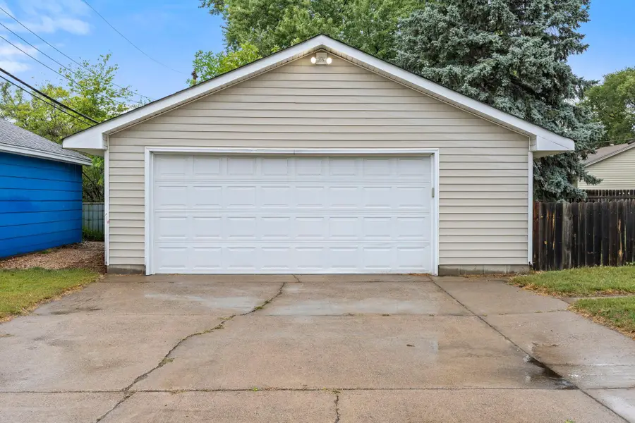 7001 Fremont Avenue N, Brooklyn Center, MN 55430 - #3