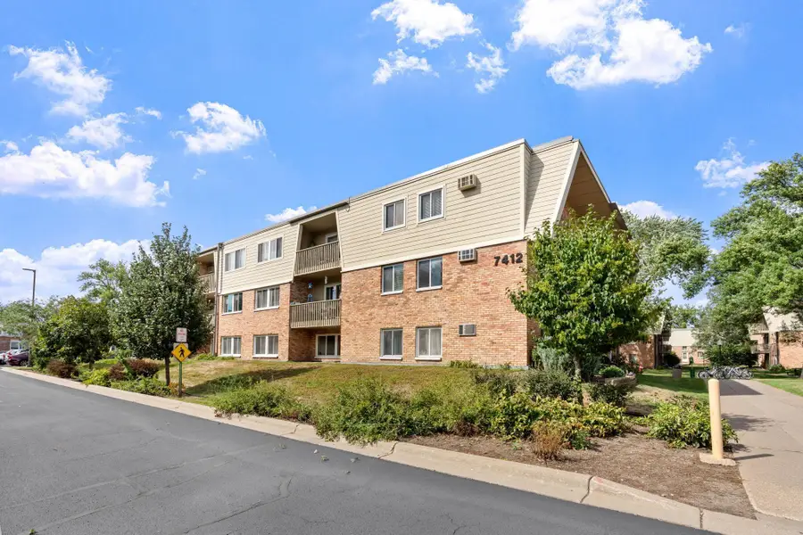 7412 W 22nd Street #309, Saint Louis Park, MN 55426 - #3