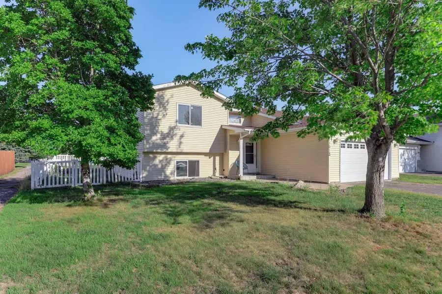 11012 Edgewood Avenue N, Champlin, MN 55316 - #2