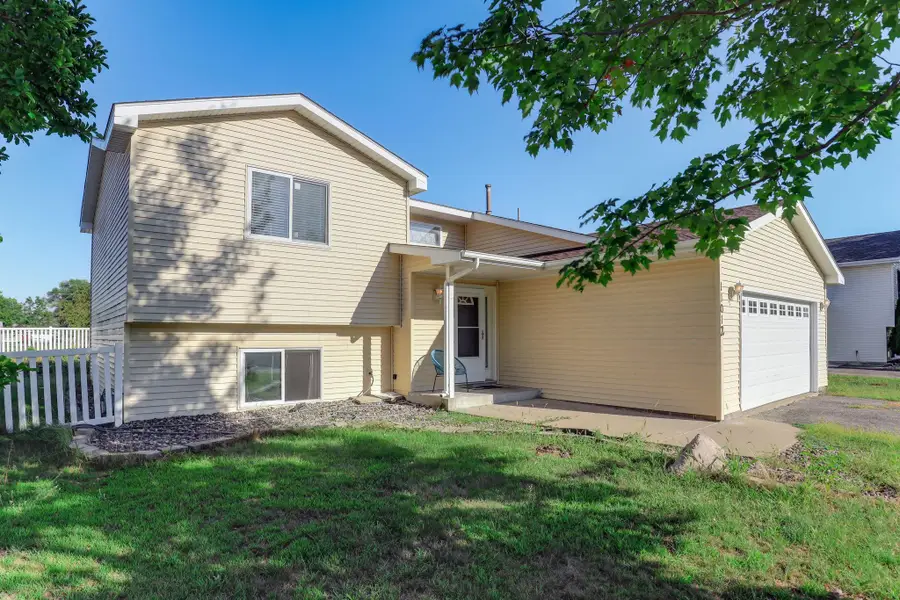 11012 Edgewood Avenue N, Champlin, MN 55316 - #3